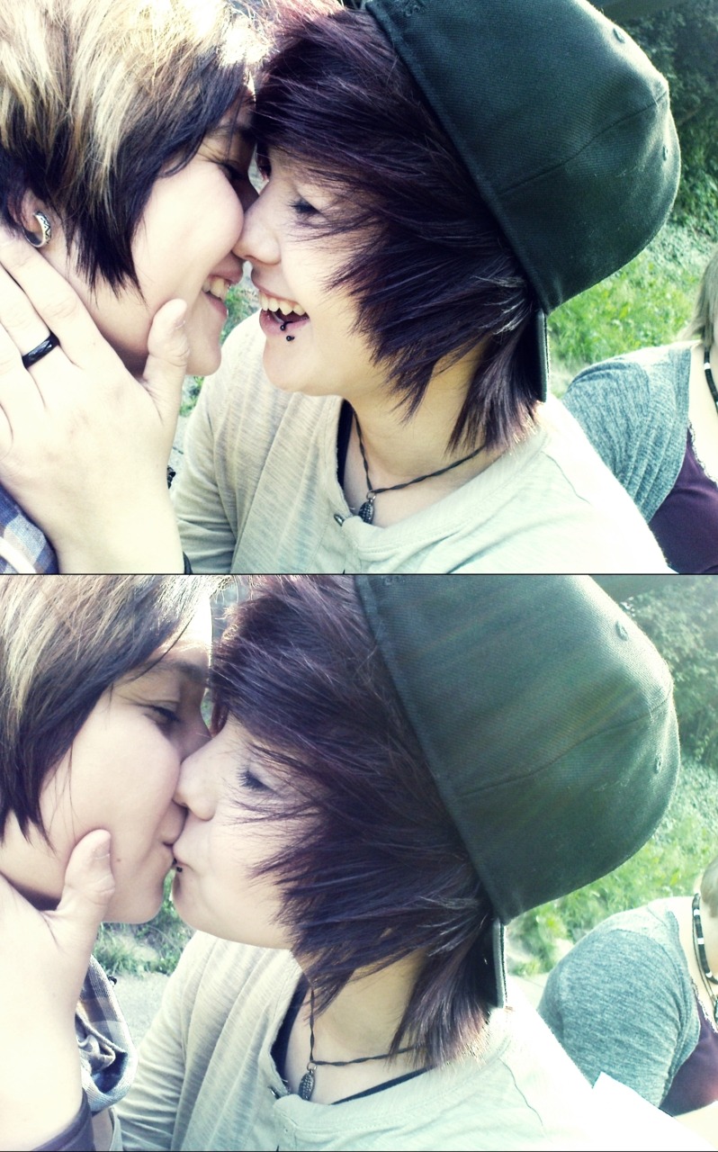 0heyy:  can i take pictures like this with someoneoh no? ok  