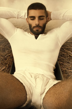 hot4hairy:  Jordan H O T 4 H A I R Y  Tumblr