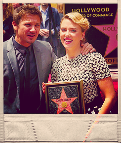 buzzwamplers-blog:  Favorite OTP that does not know it’s an OTP -> Scarlett Johansson & Jeremy Renner 