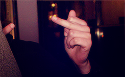   Avril Lavigne &amp; Kristen Stewart » Middle Finger Appreciation Post 