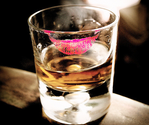 prettygirlsandbourbon:Pretty Girls &amp; Bourbon