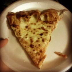 This doesn&rsquo;t look like the cheesy bites pizza, ohwait, it is, just the cheese isn&rsquo;t in the &ldquo;bites&rdquo; (Taken with instagram)