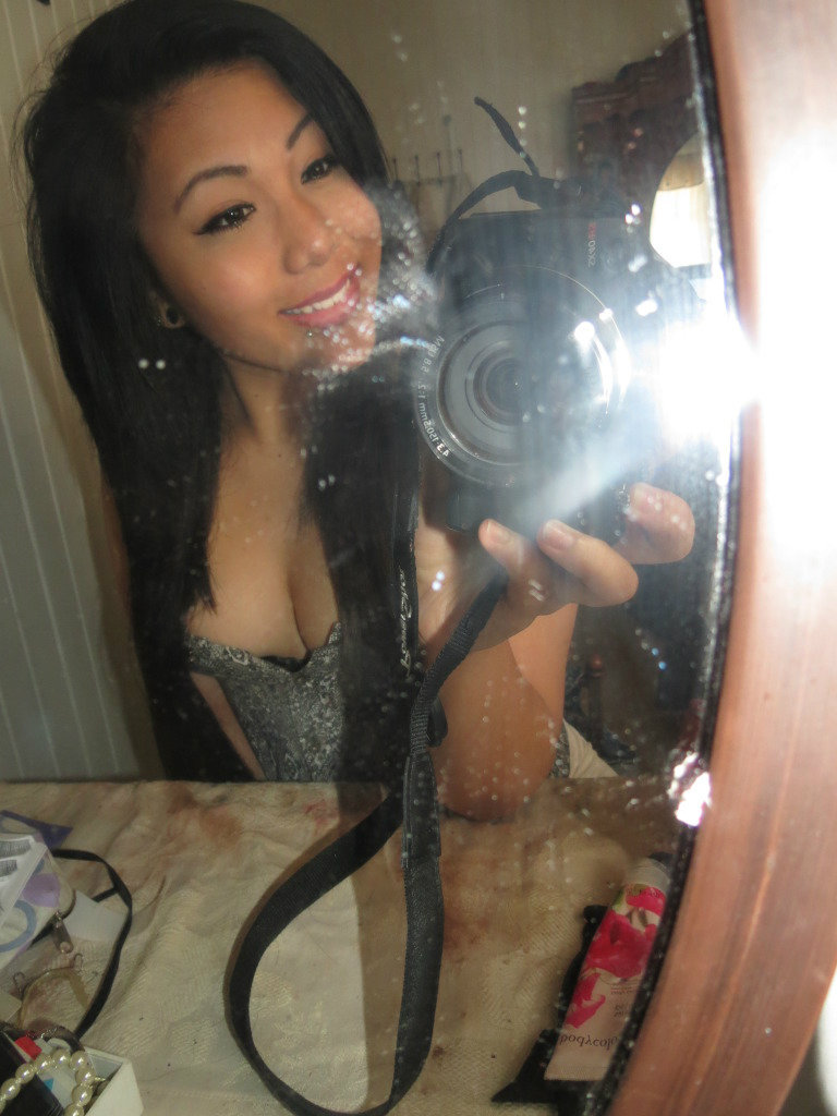 sheenarosea:  Here’s smile 