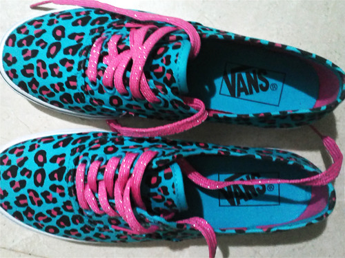 classic-bubblegum-barbie:  Pink / Girly blog ☯