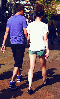 guydirectioners:  Liam and Danielle out in Florida. [x][x] 