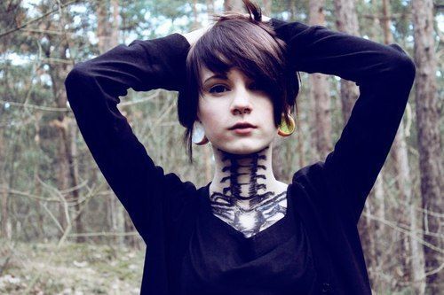 wordscanneverdescribe:  Her tattoo is gorgeous~ 