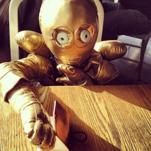 Chapter 3: Threepio gets intellectual.Here’s Threepio reviewing my idea notebook.(Taken with i