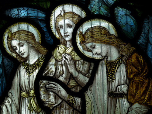 agoodthinghappened:angels - stained glass by Morris &amp; Company by d0gwalker on Flickr.