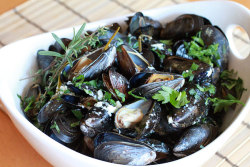 sp00nful:  Smoked Mussels 