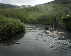 mpdrolet:  Reykjadalur “the smoke valley” near Hveragerd, 2011 Agnieszka Rayss