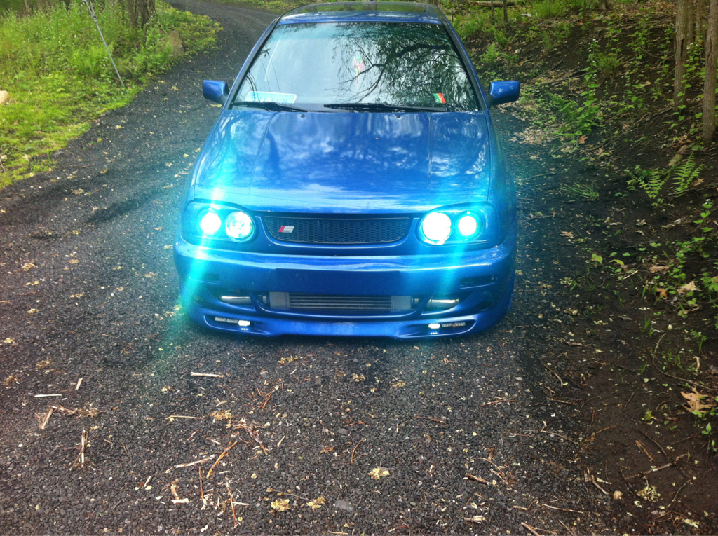 i guess 2 wasnt enough so had to go with 4 hids!! stay away and dont hive me high