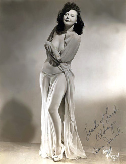     Alice Jewel Autographed vintage 40’s-era promo photo..    