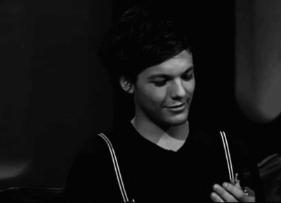 1one1-1direction1-1affection1:  Louis Tomlinson… &lt;3