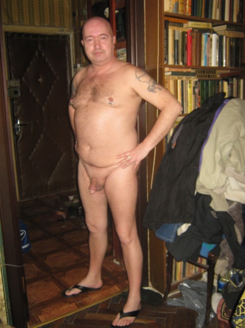 http://senioretgay2.tumblr.com/post/22440344223