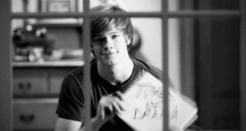 you sunshine, you temptress