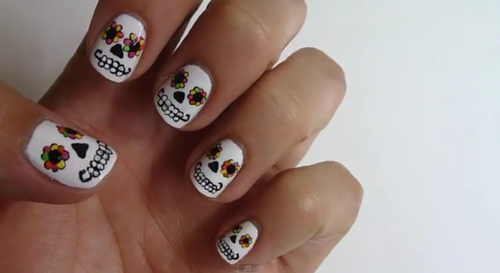 bullettmedia:  INSPIRATIO-NAIL: Cinco de Mayo Edition