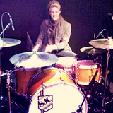 mrjoelpeat:  Ryan Fletcher being one special snowflake 
