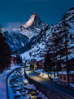 bluepueblo:  Winters Night, The Alps, Switzerland