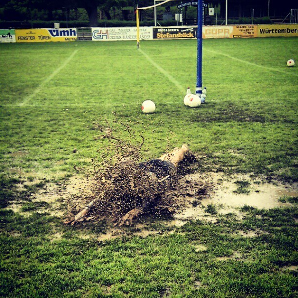 #Faustball #Fistball #Sport #Fun #Matsch #Mud #Aftershow (Wurde mit instagram aufgenommen)