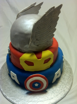 With my girlfriend&rsquo;s latest obsession with The Avengers, I&rsquo;m gonna have to get her this cake.