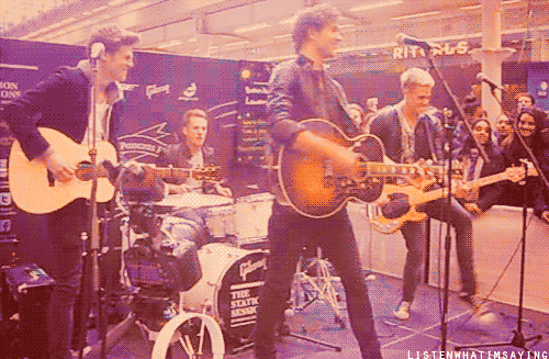 listenwhatimsaying:  Lawson Station Session :D 