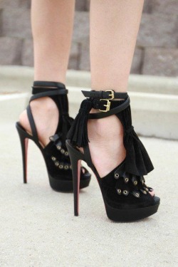 heelsfans:  Christian Louboutin Heels 