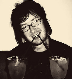 chasemydreams:  16/100 photos of Avenged Sevenfold (☠) 