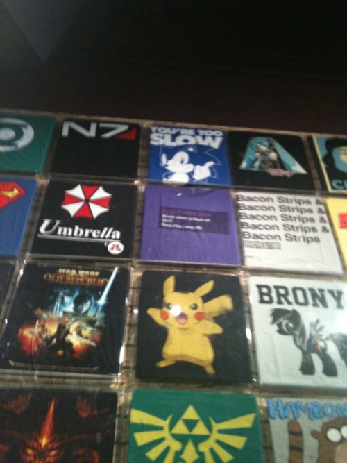 UHHHHG HOT TOPIC….  only good one is the sonic one