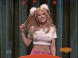 itslolanewyork:  zigazig-ah:  Sarah Michelle Gellar on SNL in 1999  My 2017 Aesthetic Goals 