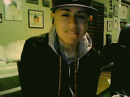 freddylocks:  freddylocks:  Yuckk Dayuuumm ;o&lt;333 Ayee Freddy, lookin a bit