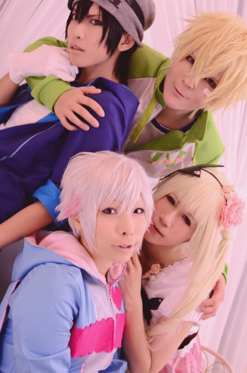 shimanagashi:  Karneval Cosplay Gareki by TOUGHYogi, Nai and Tsukumo Coser unknown