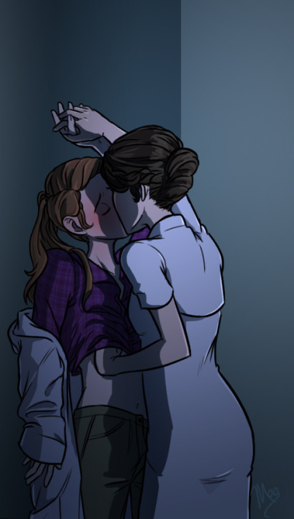 emmagrant01:sherlockbbcfanart:Sherlock - Molly and Irene by ~fortheloveofpizzaOh, I ship this so har