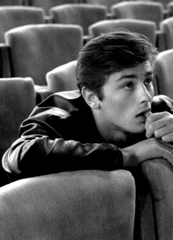 climbing-down-bokor:  Alain Delon 