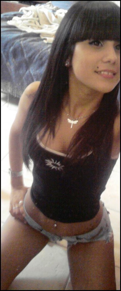 kittyb1tch:  holiii :3