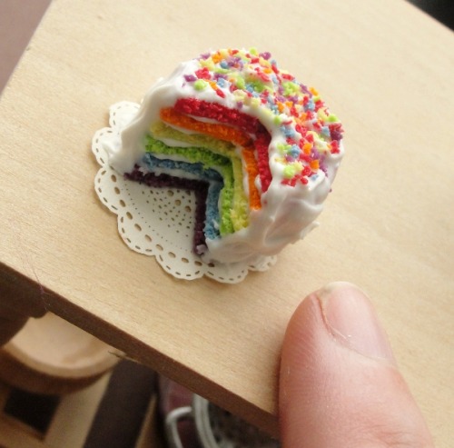 wesasaurus-rex: strong-plushrumps: rainbowbuttcake: OOPS TINY FOODED ON TUMBLR AGAIN I SEEM TO DO TH