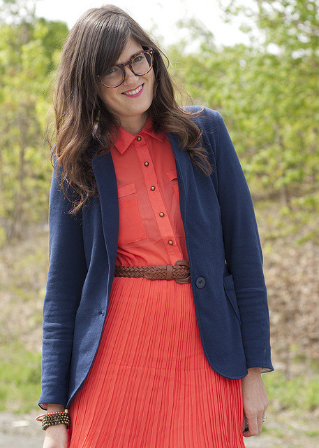 Jen of Jen Loves Kev adds a structured blazer to a gauzy dress for a quick professional-chic ensemble.