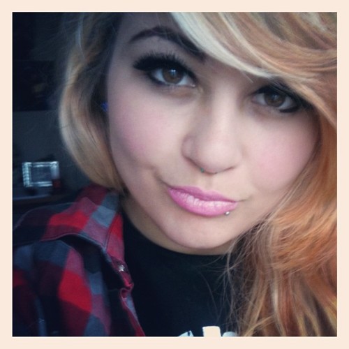 metal-mafia:  Tumblr gf = You jelly haha ;P
