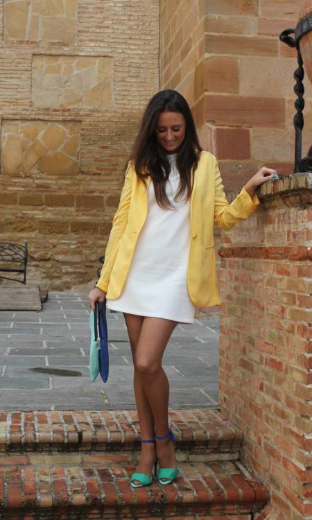 (via white blue yellow | stylelovely.com)