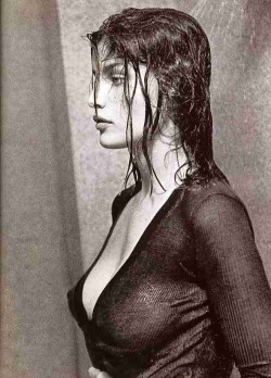 evadesnuda:  Laetitia Casta 