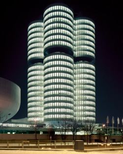 bigmagnets:  Ian Allen, BMW Museum/Headquarters, Munich. 