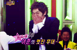  ♔ things i like about my bias ▶ his smile  