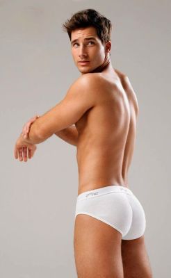 dailyunderwear:  Tighty Whitie Tuesday! GET FREE UNDIES