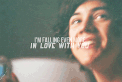 mileystuarts:  i’m standing here until you make me move, i’m hanging by a moment here with you 