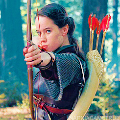 once in a blue moon • narniacametrue: Susan Pevensie with bow and...