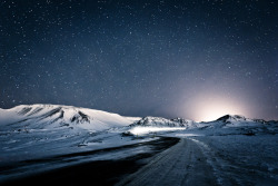 sav3mys0ul:  Winter Night In Iceland (by
