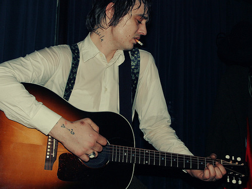 this-charming-libertine:  Teach me how to play guitar, hold my cigarette like a superstar