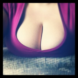 outsanity:  th3jynxxx:  #boobies :D #sfw