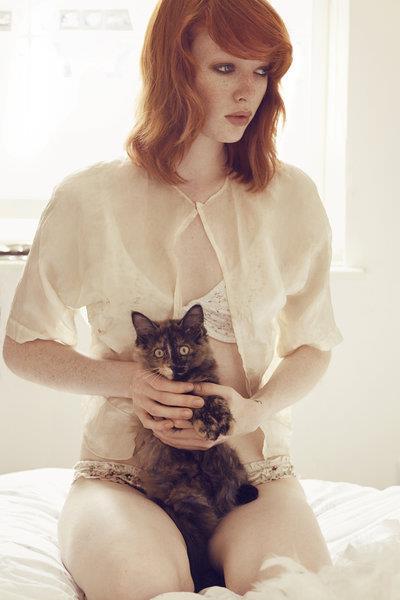 http://redbush.tumblr.com/post/22666980461