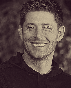 wibbilywobbilytimeywimey:  You Are So Perf-     ↳ {6/60} - Jensen Ackles 