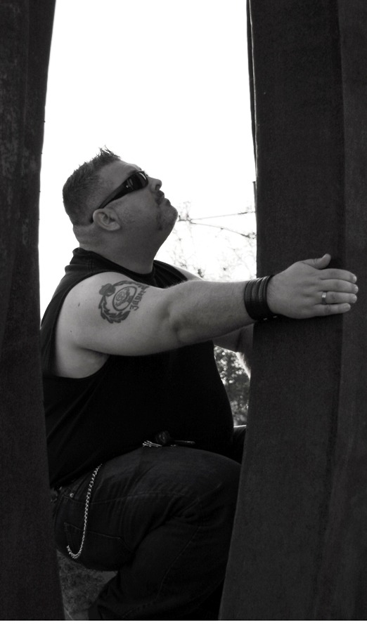 likembeefy:  Eventually, I cut the sleeves off of all my T-shirts. 